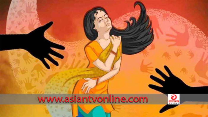 বিবস্ত্র করে নির্যাতনের শিকার হয়ে কলেজছাত্রীর আত্মহত্যা