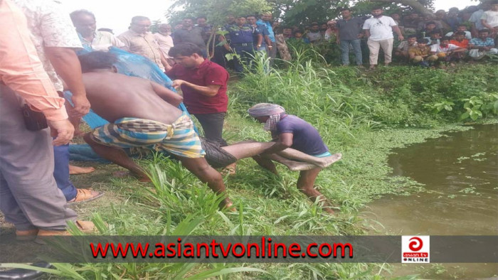 উল্লাপাড়ায় পুকুর থেকে যুবকের ভাসমান মরদেহ উদ্ধার