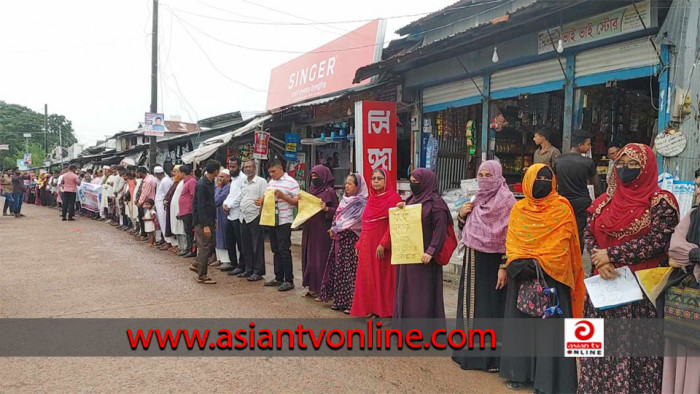 বিদায়কালে কাঁদলেন ইউএনও, কাঁদালেন তালতলীবাসীকেও