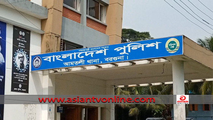 আমতলীতে ব্যবসায়ীকে কুপিয়ে হত্যার ঘটনায় গ্রেফতার ২