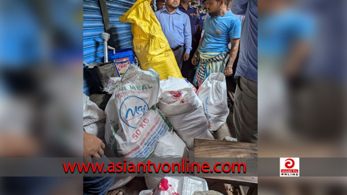 নারায়ণগঞ্জে ২৯০ কেজি পলিথিন জব্দ, জরিমানা ৩৫ হাজার