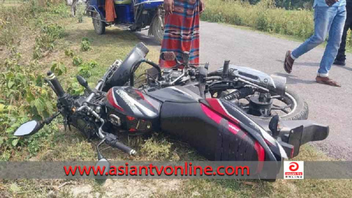 সাতক্ষীরায় ট্রাক-মোটরসাইকেল সংঘর্ষে নিহত ৩