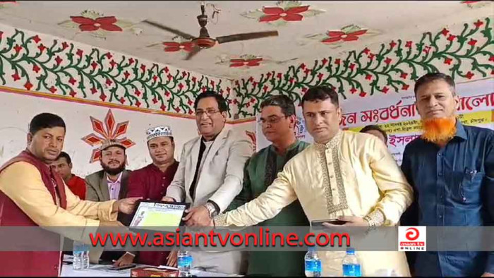 কচুয়ায় সাপ্তাহিক শিকড় সংবাদের প্রতিষ্ঠাবার্ষিকী পালিত