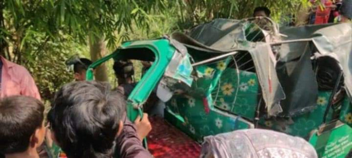 সুনামগঞ্জে ট্রাক-সিএনজির মুখোমুখি সংঘর্ষে নারীর মৃত্যু