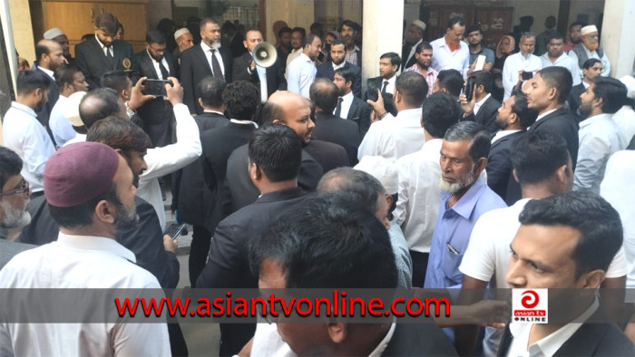 আইনজীবী সাইফুল হত্যার প্রতিবাদে গাজীপুরে আইনজীবীদের বিক্ষোভ