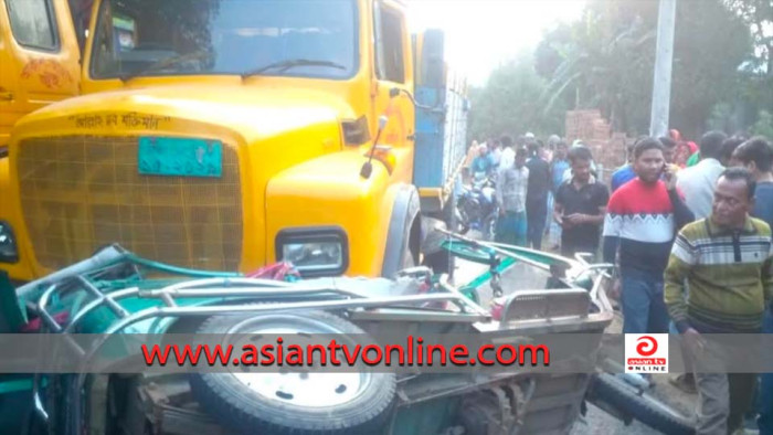 কালিয়াকৈরে অটোরিকশা ও ট্রাকের সংঘর্ষে নিহত ৩, আহত ৪