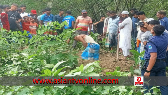 সিংগাইরে এক যুগ পর কবর থেকে মরদেহ উত্তোলন