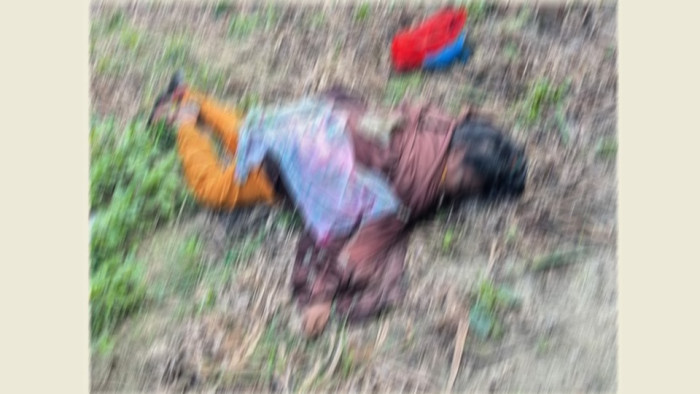 তালায় কালভার্টের নিচ থেকে নারীর মরদেহ উদ্ধার