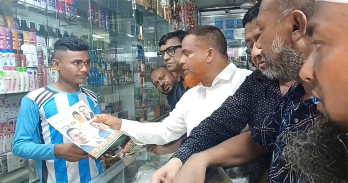 ৩১ দফায় গণমানুষের মুক্তির পথ: মোস্তফা জামান