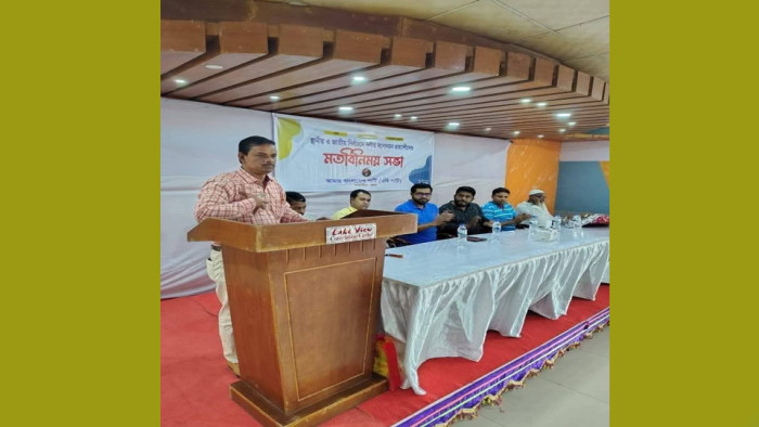 বক্তৃতাকালে হৃদযন্ত্রের ক্রিয়া বন্ধ হয়ে মারা গেলেন এবি পার্টির আহ্বায়ক