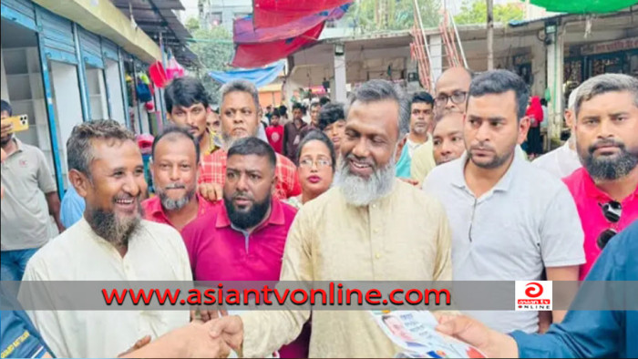 দক্ষিণখানে বিএনপি নেতা আফাজ উদ্দিনের ৩১ দফা লিফলেট বিতরণ
