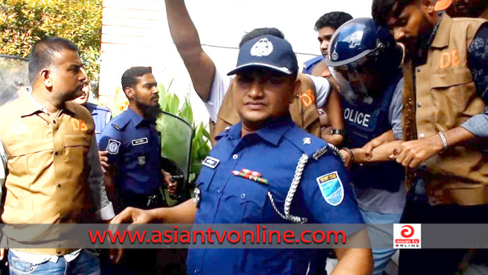 বিস্ফোরক মামলায় চারদিনের রিমান্ডে সাবেক এমপি দুর্জয়