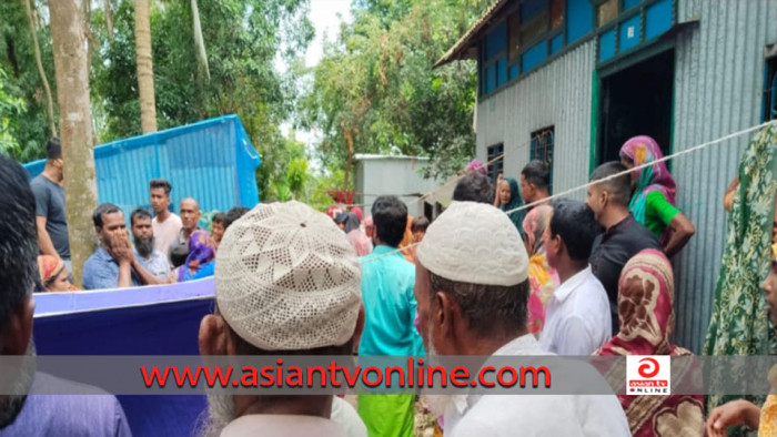 আড়াইহাজারে বাবাকে পিটিয়ে হত্যা করল ছেলে