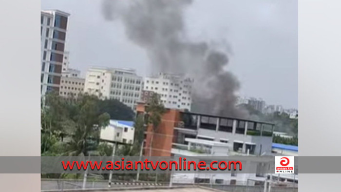 রাজধানীতে যুদ্ধবিমান বিধ্বস্ত
